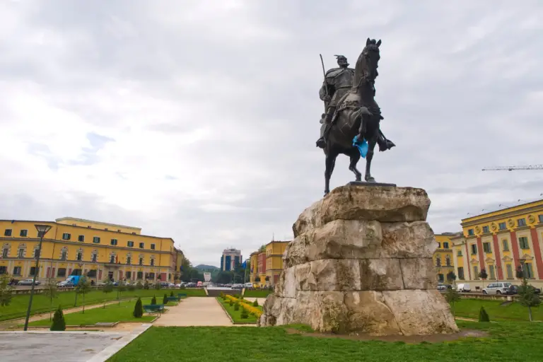 A Beginner S Guide To Albania Independence Day Dita E Pavar Sis   Skanderbeg Square 768x512 