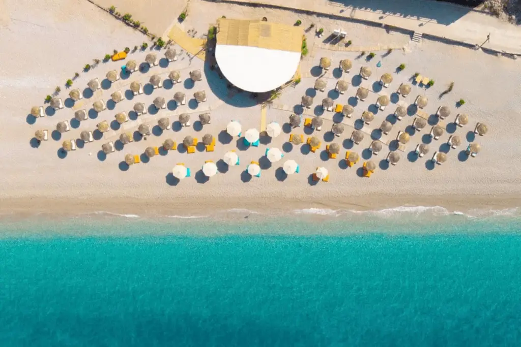 Beach Clubs and Bars in Albania - Havana Beach Club - Dhermi