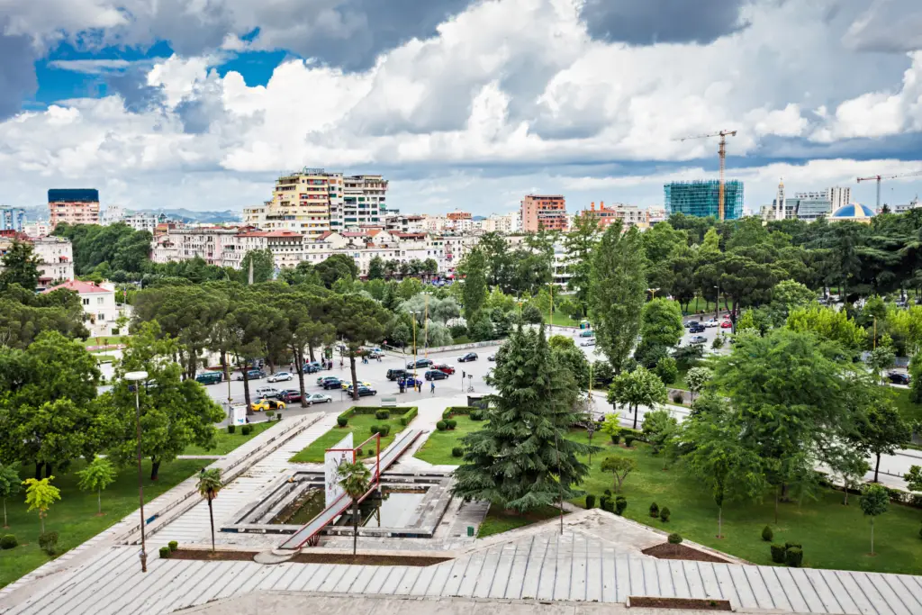 Budget Travel Guide Albania - Walking